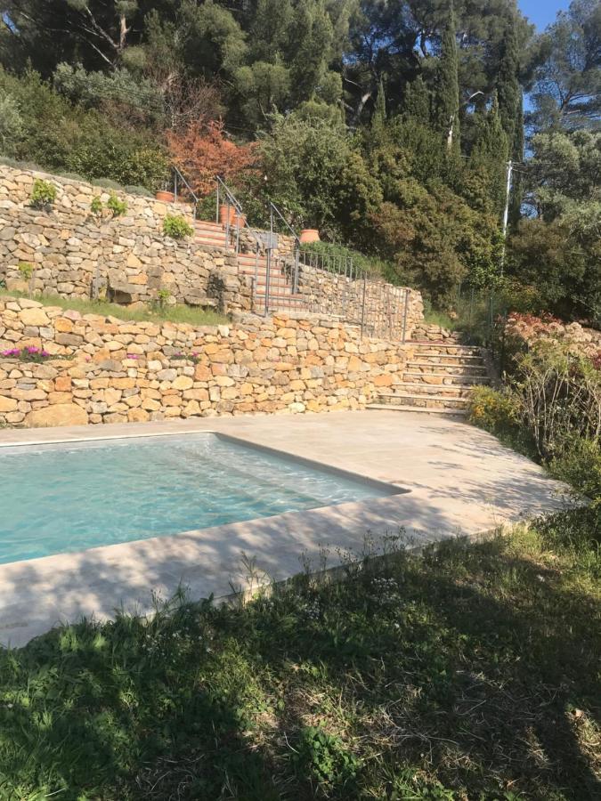 Hauteurs De Toulon : Charmant Studio Piscine Luaran gambar