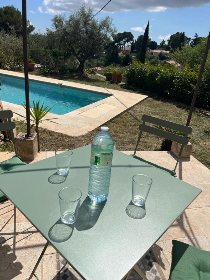 Hauteurs De Toulon : Charmant Studio Piscine Luaran gambar