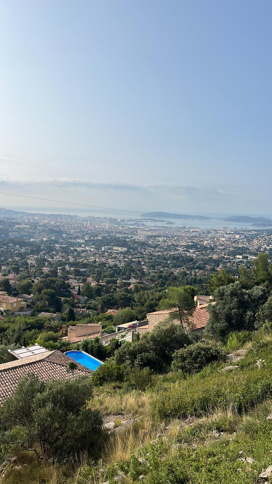 Hauteurs De Toulon : Charmant Studio Piscine Luaran gambar